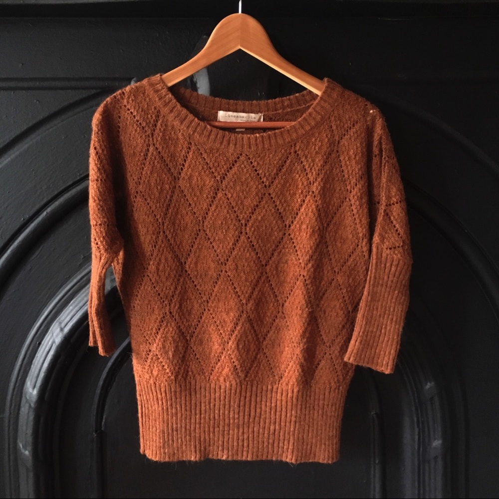 Wool 3/4 sleeve sweater
